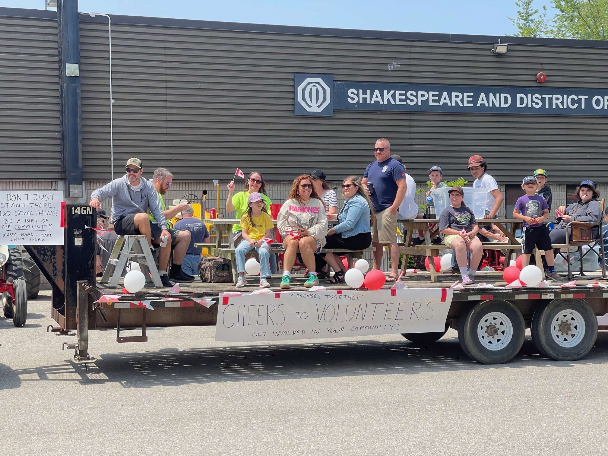 FD_-_Parade_Float_6.jpg